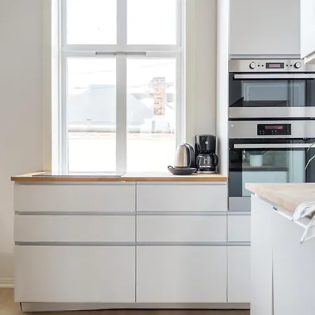 Spacious Private 3